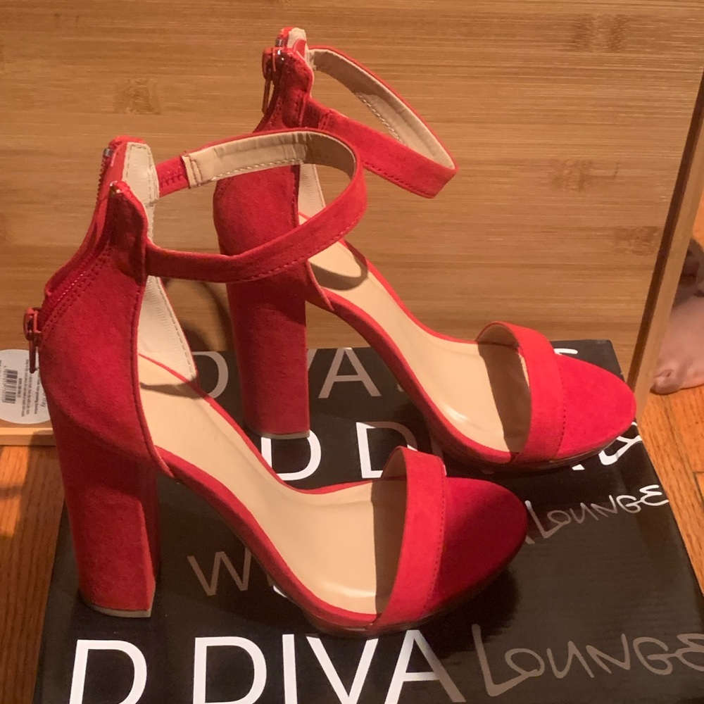Platform Block heel in red